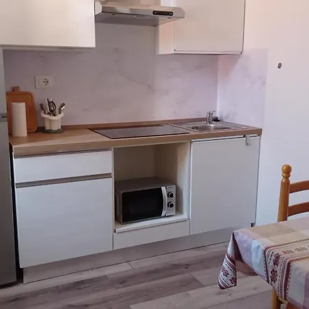 Gemini Camere E Suites-2
